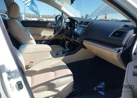 2018 Subaru Outback 2.5I Limited z USA, uszkodzony, nr VIN 4S4BSANCXJ3300619